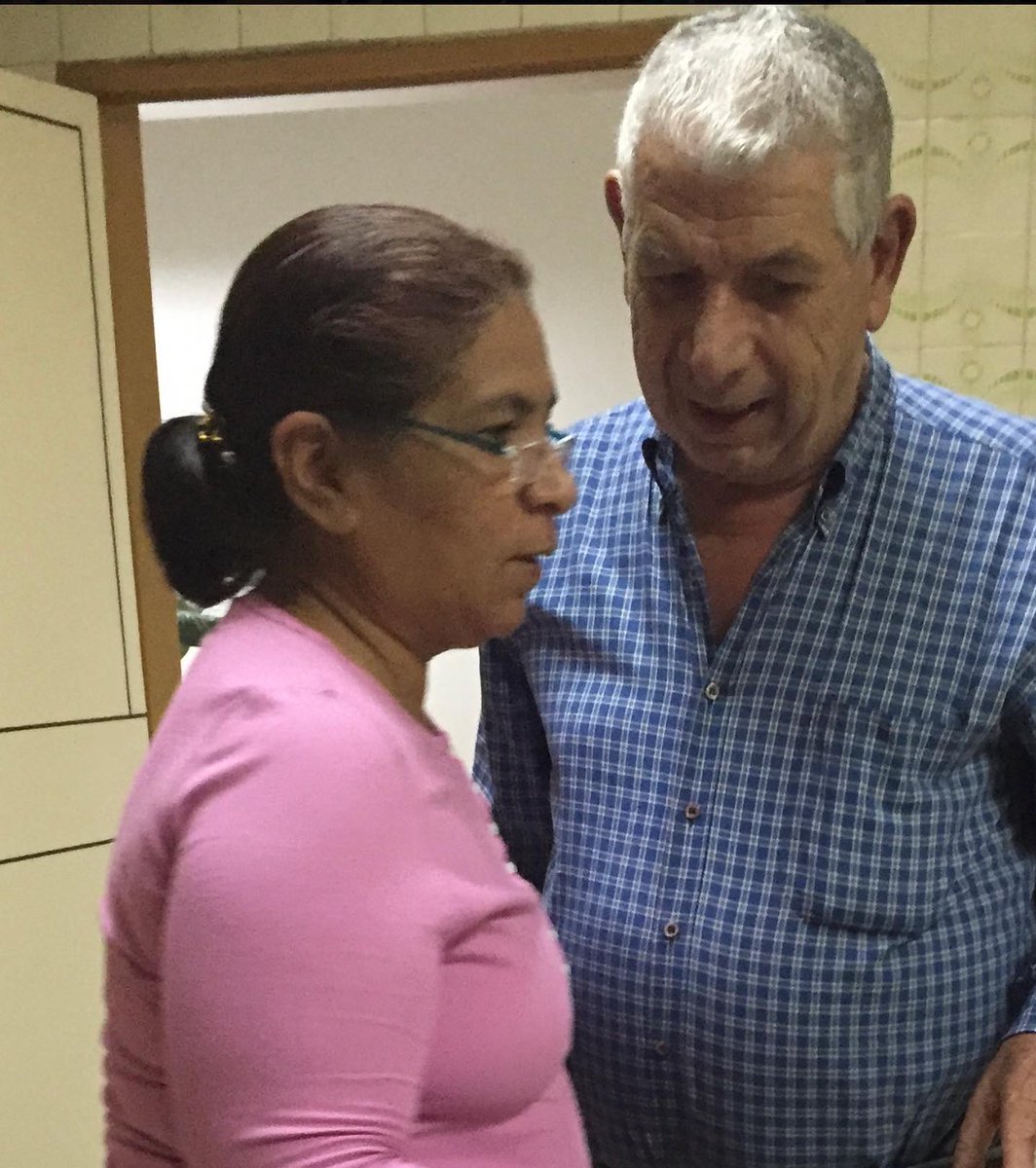 annajulis's tweet photo. Hoy y siempre en mi ❤️! #Mamidemi💜 https://t.co/1B6mNOZf2R