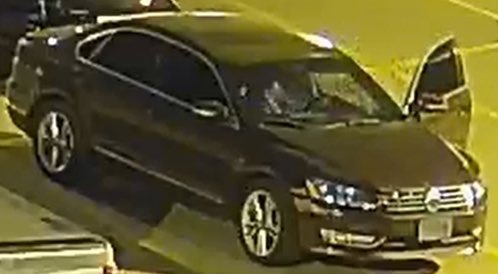 LoganWagner_'s tweet image. “ SHARE SHARE SHARE “ $500 REWARD 
Racing community please SHARE this post and help us find the criminal who stole over 5k out of my t-shirt trailer and attempted to break into multiple other trailers at Knoxville. The racing community has strength in numbers and we together