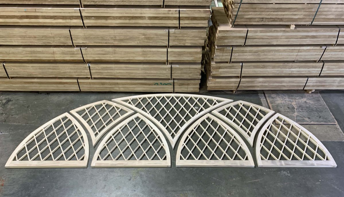 reviewwindows's tweet photo. Re-View is finishing manufacturing a large replica window in Accoya wood. This composite is 20 feet wide by 7 feet tall and has 232 individual lites of glass. #windowreplicas #historicwindows https://t.co/qHpvDLMpci