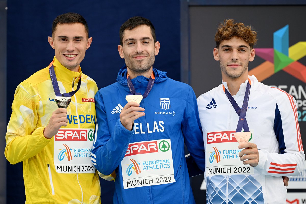 EuroAthletics's tweet photo. 🥇 2018 European Champs
🥇 2019 European Indoors
🥇 2020 Olympic Games
🥇 2021 European Indoors
🥇 2022 World Indoors
🥈 2022 World Champs
🥇 2022 European Champs

And Miltiadis Tentoglou is still only 24! 😯

#Munich2022 #BackToTheRoofs https://t.co/F6B8fdzoAx