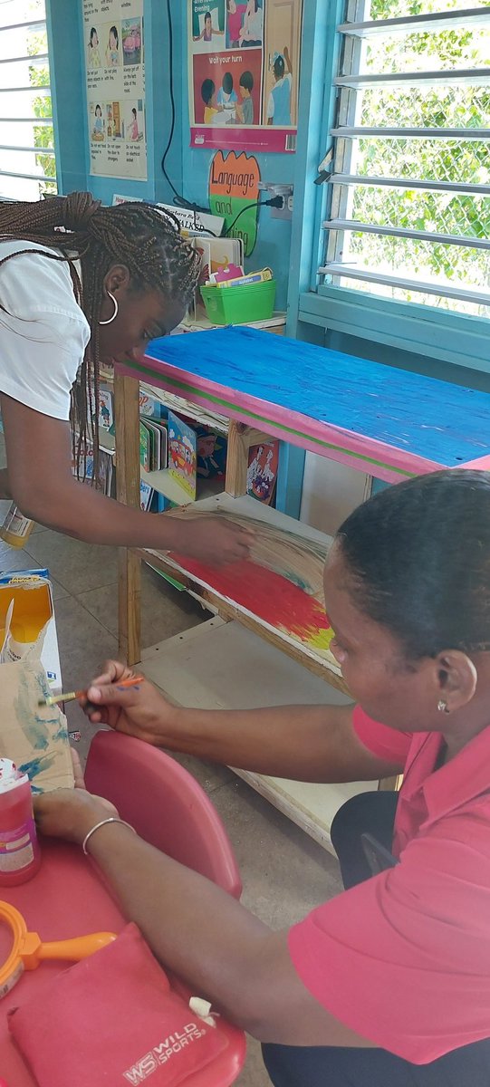 Vanessa Ragbar tweet media