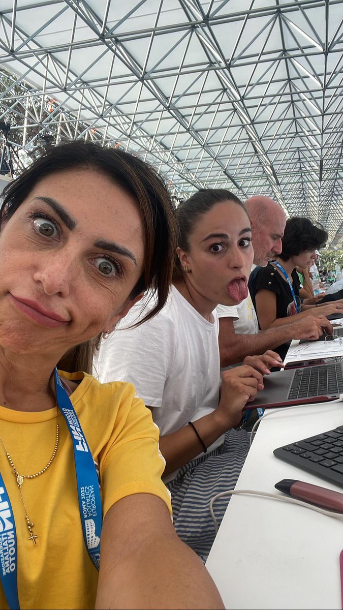 Braden_Keith's tweet image. Sort of an unusual phenomenon for this week’s European Championships: traffic is peaking end of the meet versus beginning. Probably some burnout at the start from so many high level meets, but maybe the David Popovici World Record re-sparked the interest? #swimming #swimbiz