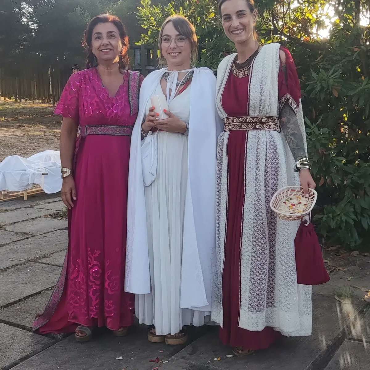 Cristinavigo28's tweet photo. Romanos y romanas el jueves 18 últimas representaciones  de la temporada de la villa romana en Miranbel de 20a21 y 21a22 la entrada es gratuita" 'os esperamos" https://t.co/bEvfeSDx7G