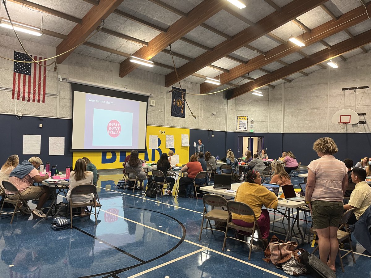 Century feeder doing amazing collaboration today about community schools!!!  #proudtobeHSD