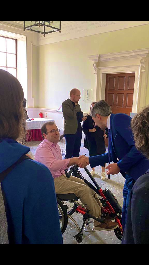 Great to chat with <a href="/SimonHarrisTD/">Simon Harris TD</a> today as we plan for our move to the #disAbilityHub <a href="/tcddublin/">Trinity College Dublin</a> got a question about supports for new students,  email us on askds@tcd.ie @TCDAbility
