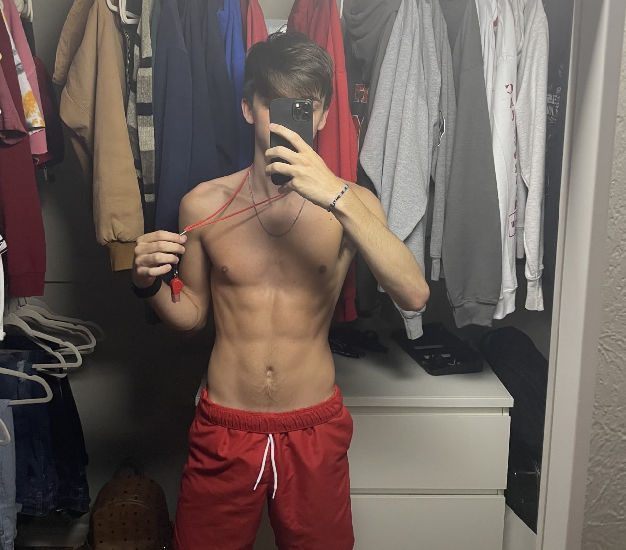 Onlyfans e afins on Twitter "OF josh_twink 5 reais no pix 🤑💸 Chama no link 👇📩 https//t.co