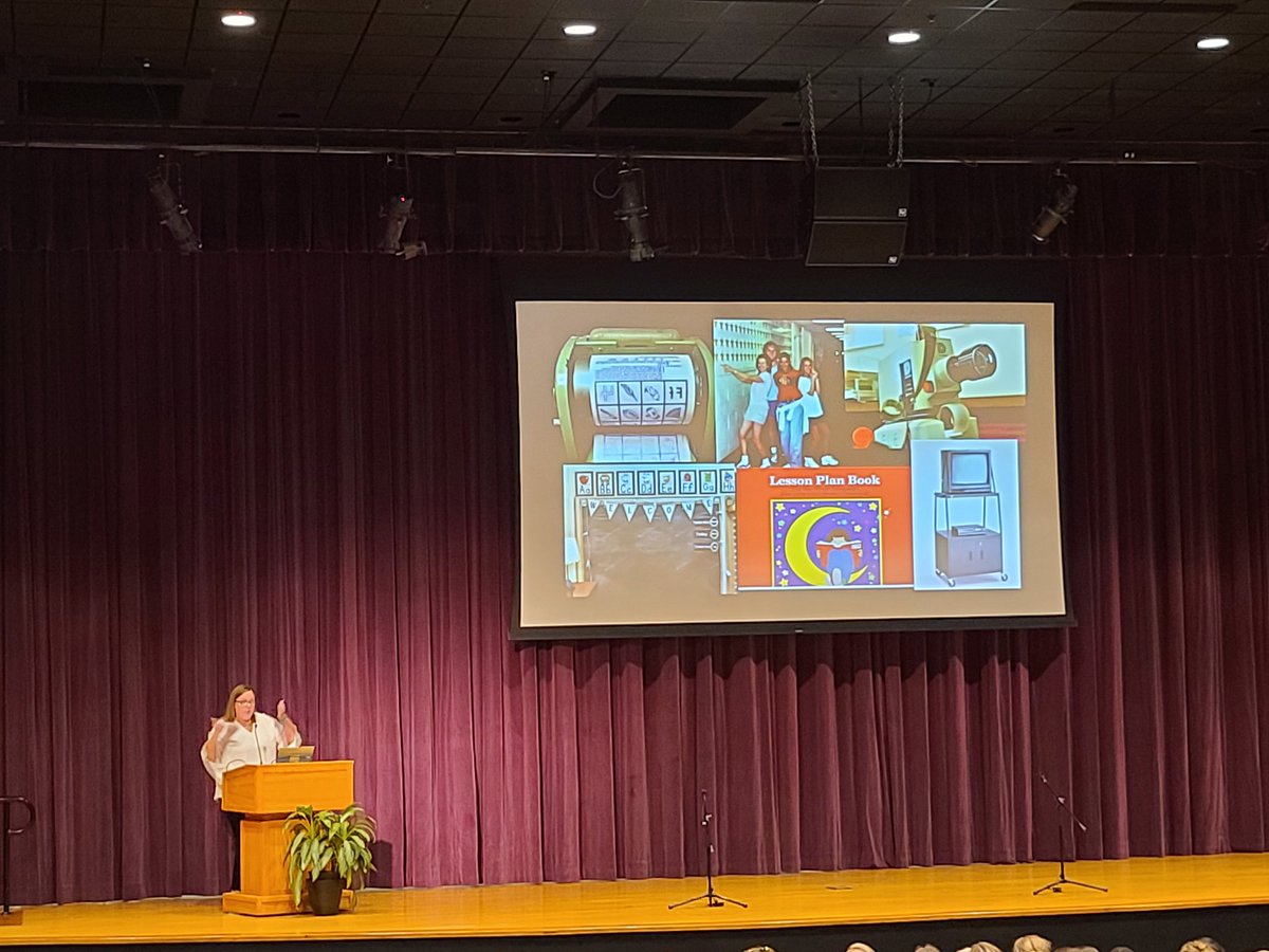 Making a difference one student at a time!  Thank you <a href="/5Silber/">Mrs. Silber</a>  for being amazing!  You are an inspiration!  Truly honored to have taught so many years beside you.  Words cannot express the gratitude I have. <a href="/MPCSVA/">MPCSchools</a> <a href="/MPEScougars/">Manassas Park Elementary School</a>