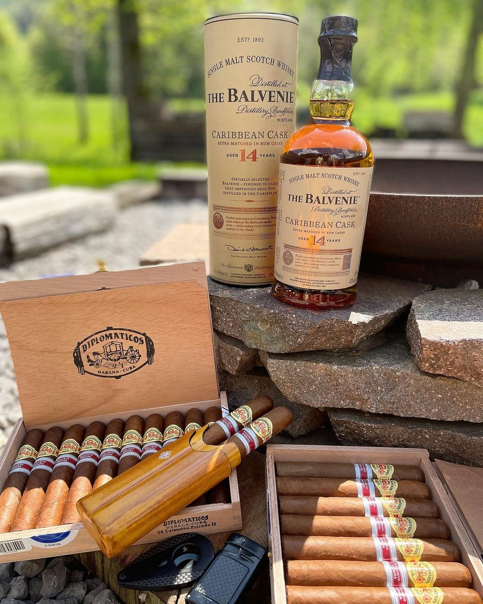 The Caribbean Cask is the perfect afternoon sipper. Cigars optional.
(IG): donstimocigars