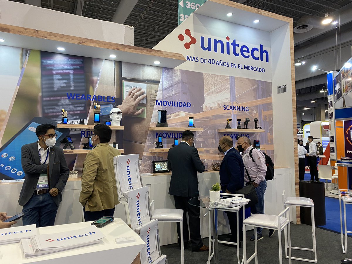 UnitechLatam's tweet photo. El equipo #unitech listos para recibirlos en @thelogisticswd https://t.co/Pk2fm1ATDu