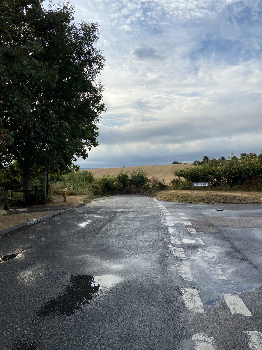 J_Critcher's tweet photo. #NursesActive #CCCUnursesactive walk in between the π§ https://t.co/PdBrdWXglv