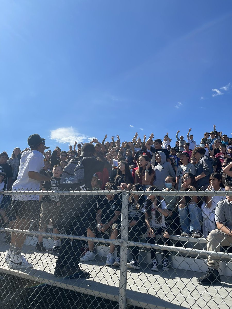 NicoletMiddle's tweet photo. Rescue a Generation came out and brought the hype and energy to our students this morning! Their message and story was inspiring! What a way to kick off our year! @rescueagen @BanningSchool @tdav8 https://t.co/tHYTjPVd48
