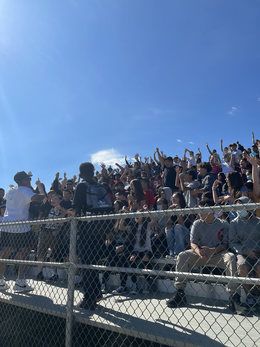 Rescue a Generation came out and brought the hype and energy to our students this morning! Their message and story was inspiring! What a way to kick off our year! <a href="/rescueagen/">Rescue A Generation</a> @BanningSchool <a href="/tdav8/">Terrence Davis</a>