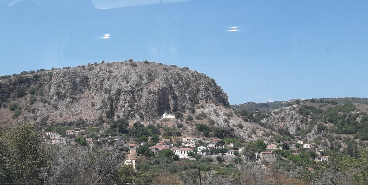 GGWorld's tweet photo. Χαιρετίσματα από τη χώρα του Σασμού, και το χωριό της σειρας, Ανω Ποριά, κατα κόσμο Μαχαιρούς 🇬🇷💙🇬🇷
This is the view of the village that the storyline of the popular @alphatvgreece series #Sasmos is based around.
#Σασμός #SasmosCountry
#Crete #Κρήτη
#Villagelife
#ApokoronasLife https://t.co/g7KRyOU8Ja