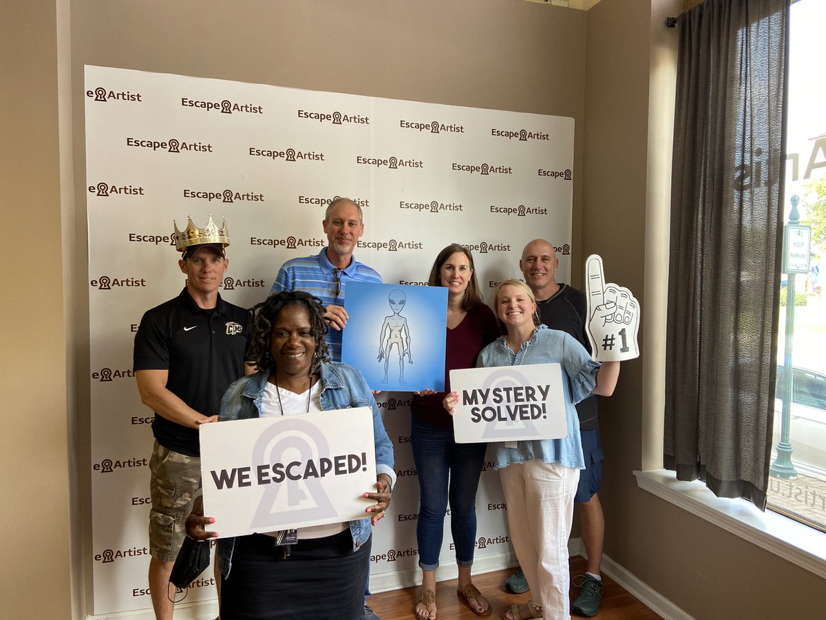 MsCaldwell65's tweet photo. Escape Room with awesome staff this week @ConcordMiddle #mineovermatter https://t.co/LoEX8dGP1K