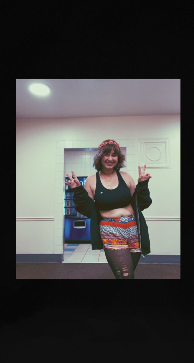 Space_Master1's tweet photo. Vibes ✌️🌺 https://t.co/Lz8Y8BM87Z