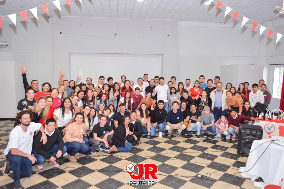 Que lindo año, viviendo la militancia a pleno 💪 Adelante Radicales 🇮🇩