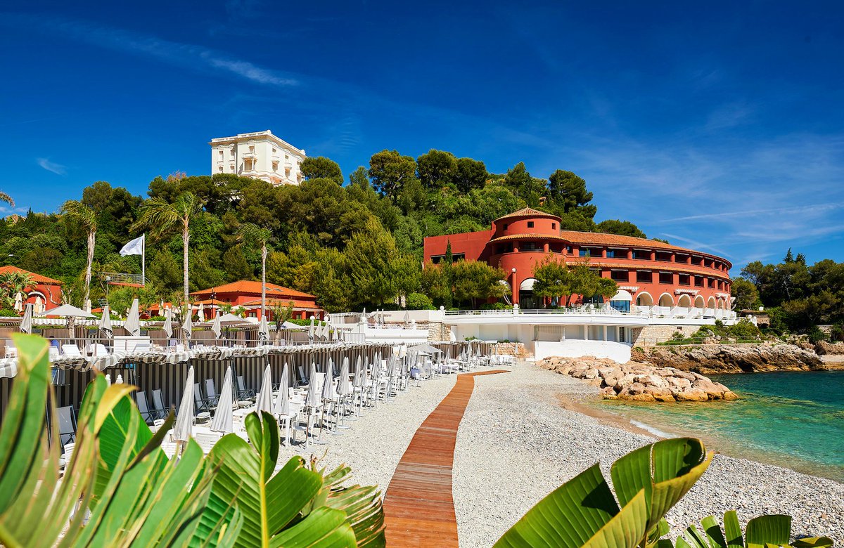 ELLEDecoFR's tweet photo. 🔵 Le Monte-Carlo Beach : une légende des années 30 https://t.co/TrDoM1H1Le https://t.co/P2AB9ZxX3C