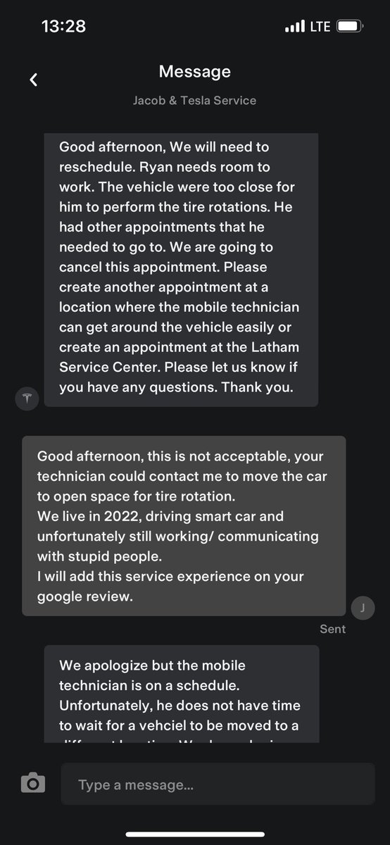 JacobSwift's tweet photo. @elonmusk #Tesla #ElonMusk #service #NewYork #ModelY 
Please read this chat conversation and share this. https://t.co/VEVN0cijPT
