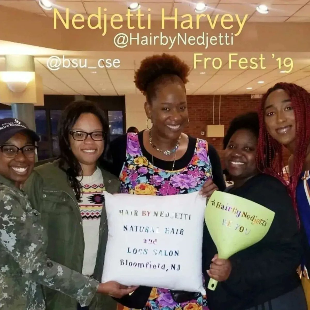 HairbyNedjetti's tweet photo. #HairMeOut® #ForTheCulture #NedjettiHarvey #Cosmetologist 30yrs #NaturalHair & #Locs #Salon owner #Educator #Mentor 💖2 #PayItForward #VillageLOVE @ #CollegeOfSaintElizabeth🎓
#Nedjetti shared #NaturalHairTips w/#CollegeStudents our FUTURE 🦋#bsucse #BlackStudentUnion #FROFEST🎉 https://t.co/o8Rj08Cy9h