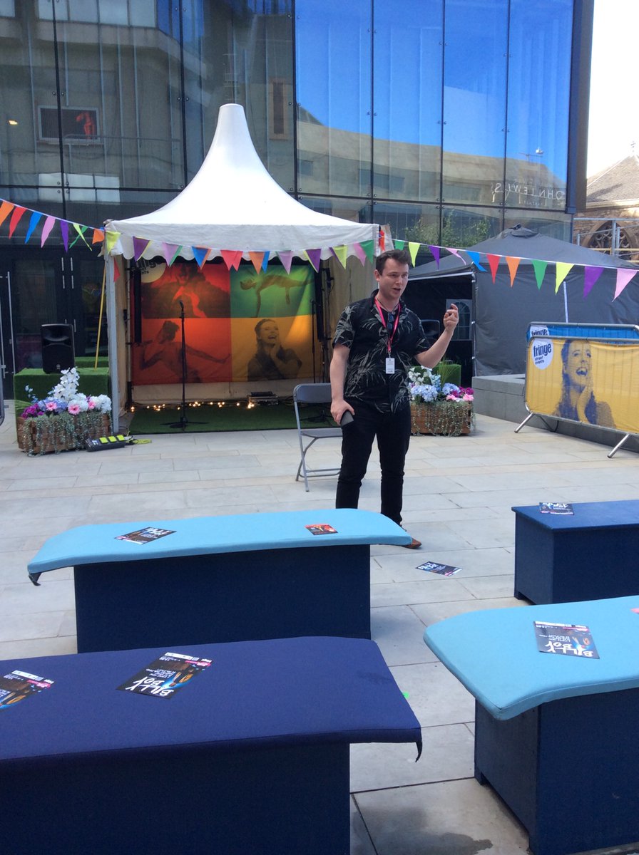 rosemaryj77's tweet photo. Terrific day in sunny Edinburgh with @JohnTravers636 A KA Billy Boy and @Kat1Woods @Gildedballoon @edinburghfringe @EastSideArtsBel @ArtsCouncilNI @mattfaris https://t.co/FW4hqzoGoz