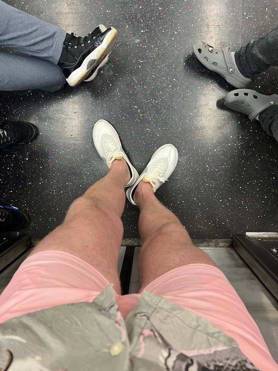 Zachary James tweet media