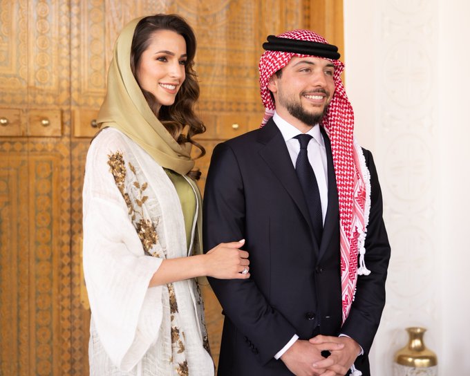 خطوبة ولي العهد الأمير الحسين بن عبدالله الثاني على الفتاة السعودية رجوة خالد بن مساعد بن سيف بن عبدالعزيز آل سيف