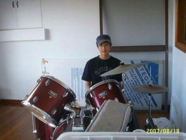 random nini pics⁷ (slow) tweet media