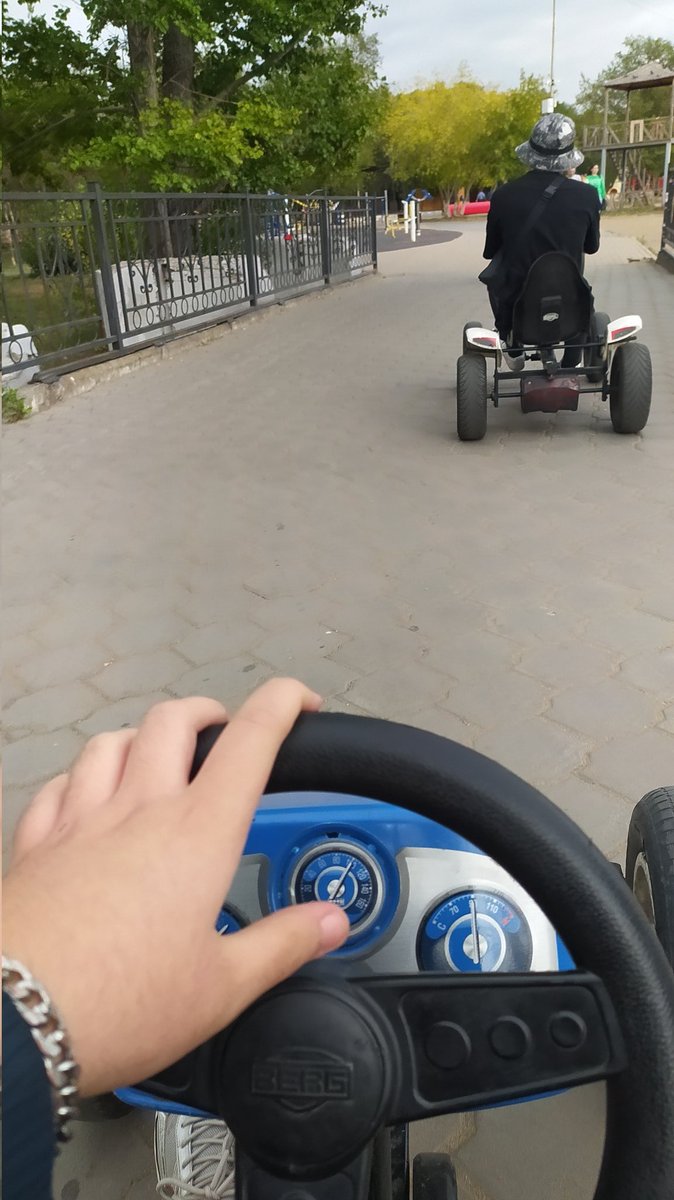 Motylek03's tweet photo. Мой мерс https://t.co/GY783kc35I