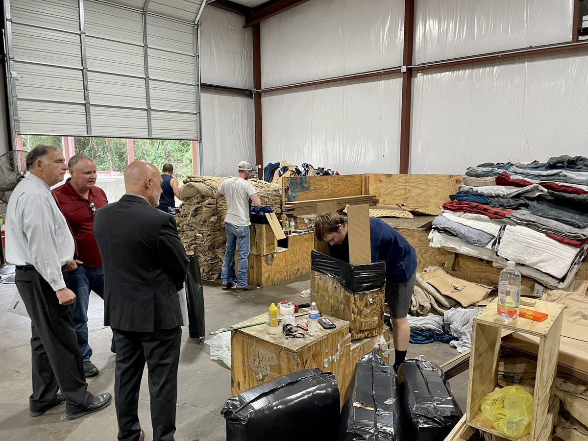 JohnBoozman's tweet photo. The #BustingMyBudget tour kicked off Day 2 in Alma at @MorrellTargets talking about the effect inflation, supply chain complications, labor shortages and more have on businesses and customers. It’s a very real challenge that needs to be solved, not exacerbated through bad policy. https://t.co/LHhgMXhXpZ