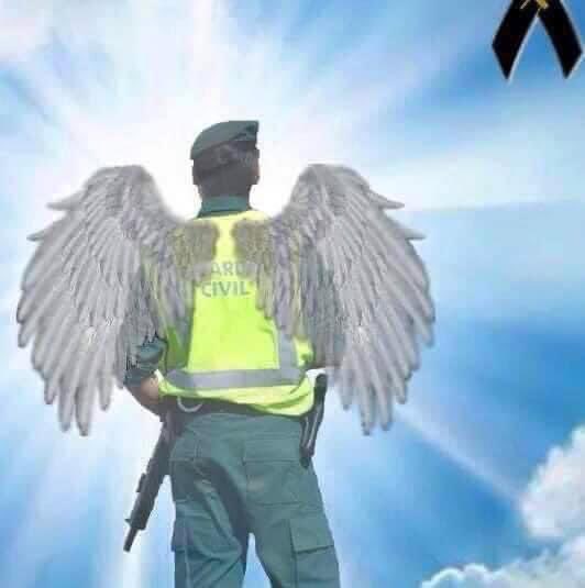 1905Civil's tweet photo. Siento comunicar el fallecimiento del Guardia Civil D. José Mariano Resco del Nogal, se encontraba destinado en el Núcleo de Servicios de la Comandancia de Ávila.Descansa en paz Compañero. que dios lo tenga en su gloria. D. E. P. 🇪🇸🖤🇪🇸 https://t.co/xQWGFHviBC