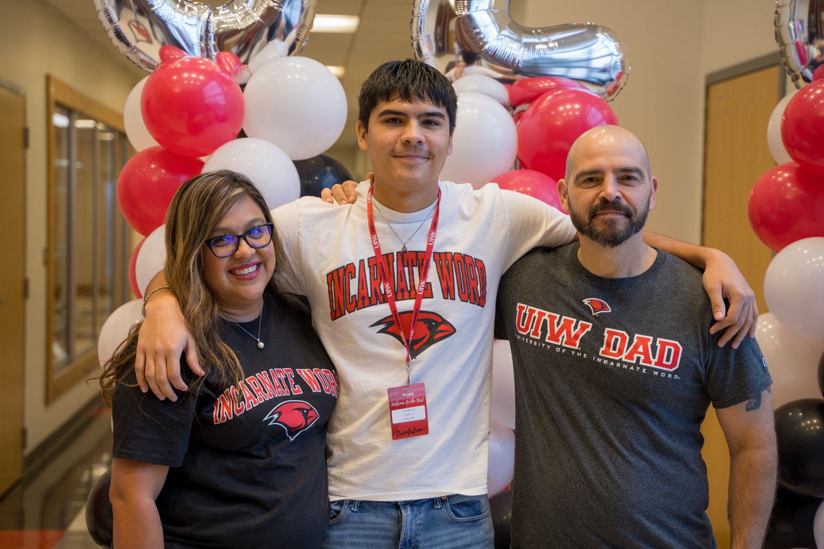 uiw_admissions's tweet photo. Thank you to all the newest Cardinals for attending the final New Student Orientation! ππ»
We canβt wait to see you at the Nest on Monday. View our complete album on Facebook πΈ
Go Cardinals! ππΌ
#UIWPride #UIWBound https://t.co/maUMThqld8