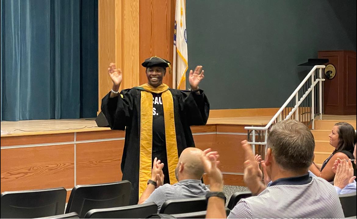 PlymouthSch's tweet image. A phenomenal, uplifting, and thought-provoking presentation from Dr. Adolph Brown at today&apos;s Administrative Retreat! We are grateful for the knowledge and time he shared with us. BECAUSE, KIDS! ALL students, that is why we are here. ❤  @docspeaks