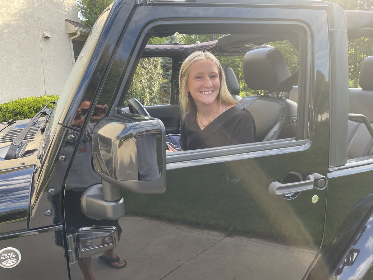 #DCSDay1 #senioryear <a href="/DublinCoffmanHS/">Dublin Coffman HS</a>  #seventhgrade  <a href="/gmsDCSD/">Grizzell Middle School</a>