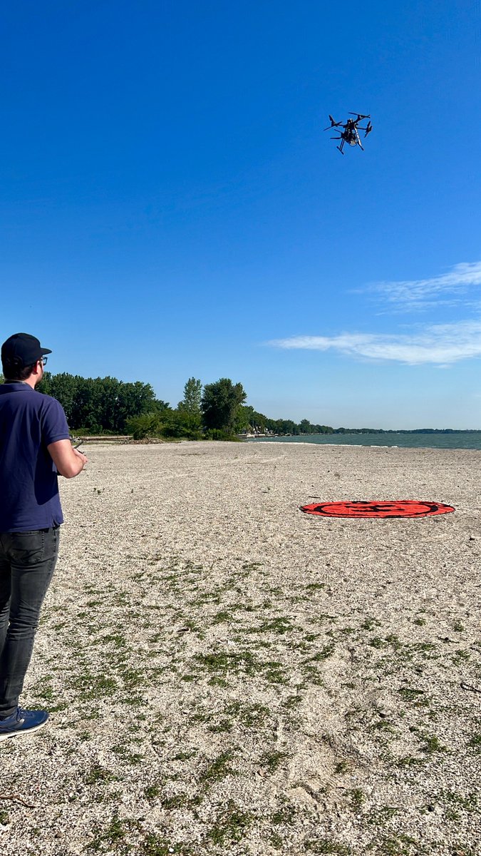 Anna Windle tweet media