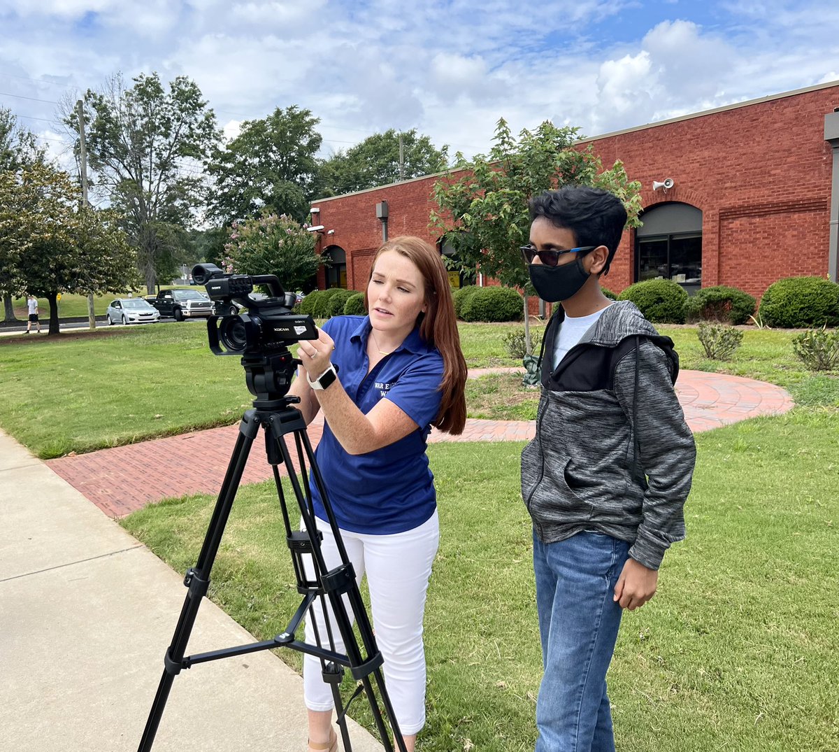 SouthForsythHS's tweet photo. Mrs. Miller’s Audio Visual-Level 2 classes practiced using manual settings on new cameras today. The clouds and sunshine provided great opportunities for students to apply what they have learned in class. @FCSchoolsGA @FCCollegeCareer https://t.co/SG45rmidt6