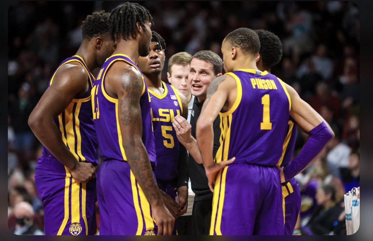 mike williams tweet media