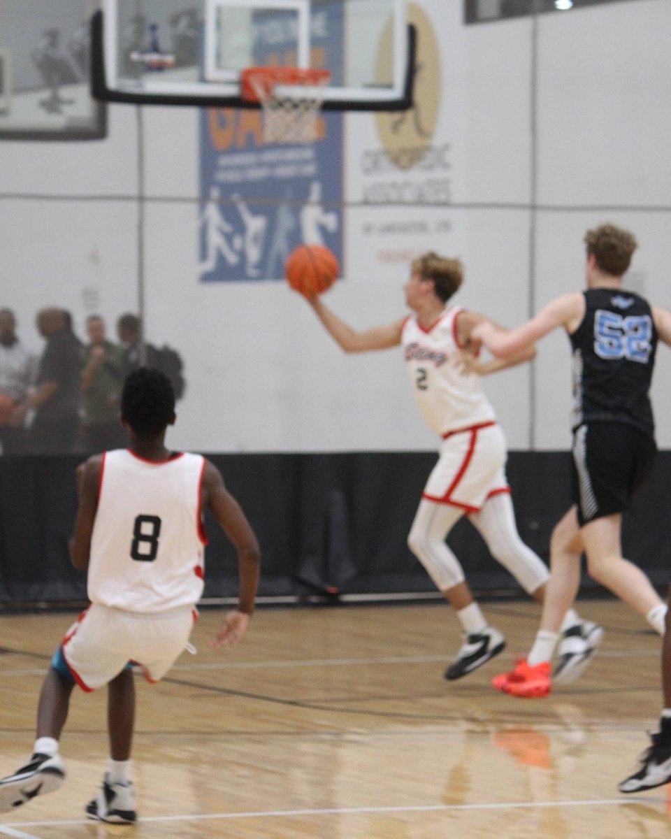 ReidGlaros's tweet photo. 6’6 power/stretch forward | 200lbs | rising junior excited for next level hoops @DartCoachMac @CMU_TartanHoops @CoachJimEngles @mmartinbrown @mitchhendo_ https://t.co/bkQPruX0Qq