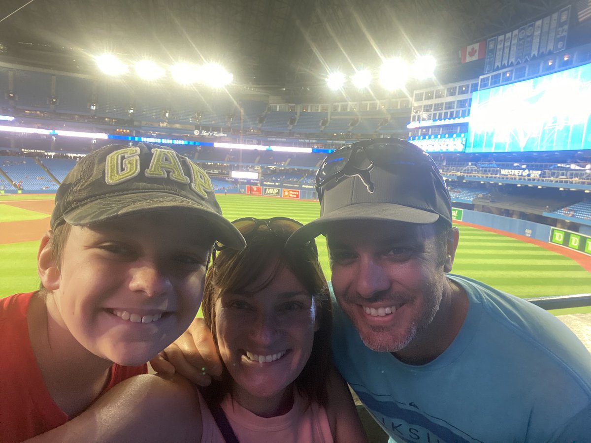 NexJenOCDSB's tweet photo. Spontaneous trip to TO to see @BlueJays take on the Orioles! Go Jays Go! https://t.co/T4TwxH4Ath
