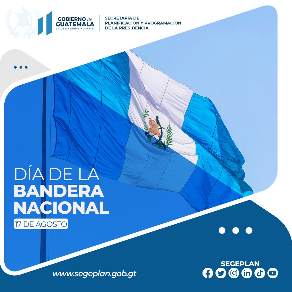 Segeplan's tweet photo. Desde el 17 de agosto de 1871 la Bandera Nacional nos hace sentir orgullosos de haber nacido en esta tierra, Guatemala. 
#DiaNacionaldelaBandera https://t.co/XzZZsjCARP