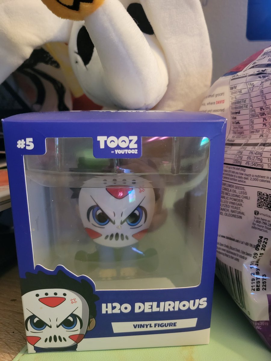 ShadowFlame5915's tweet photo. My angry #h2odelirious from @youtooz came the other day! Now just waiting on crowlirious to come https://t.co/2mOrBZhH6f
