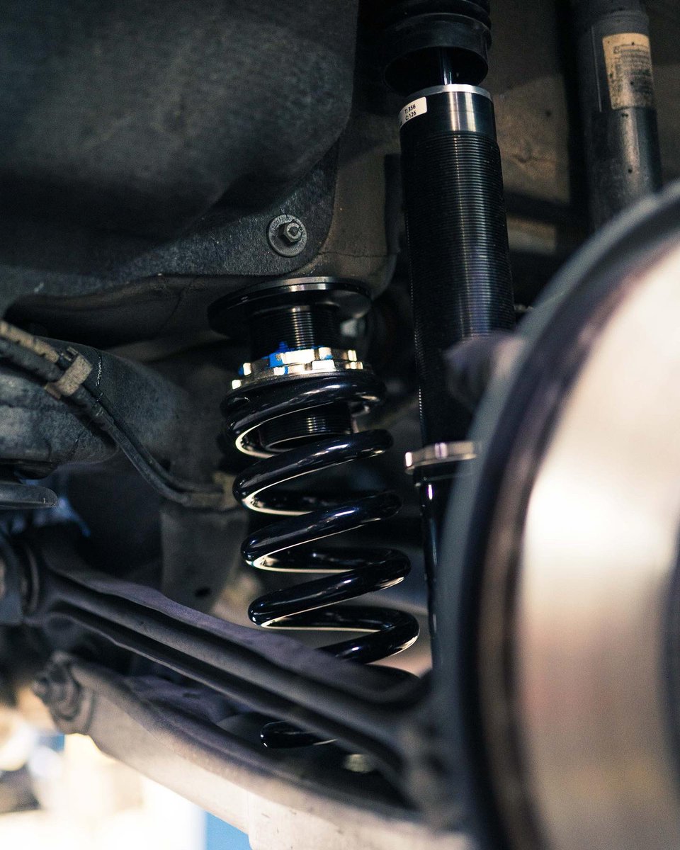 BCRacingNA's tweet photo. @jmp_autowerkz getting this #bmw #E92 dialed on a newly built set of our #BRseries custom coilvers! • #bcracing #bcracingna #customcoilovers #go4gold #coilovers #digdeeper #gripreaper #bmw335i #E92 https://t.co/5yO9hYDwDc