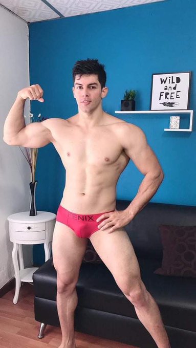 #onlyfans #gay #musculosos #calicolombia #onlyfanspromo #BigCockWorship https://t.co/vaQJCFKUEY