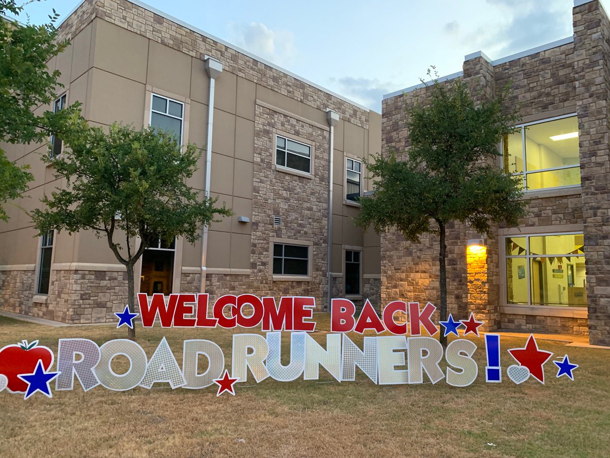 RYHT_Insights's tweet photo. After a year working in DC during the 2015-2016 school year, I returned to TX to become a @Reed_Elem Roadrunner in 2016.  I'm so proud of their work to become a Leader In Me Lighthouse school.

Wishing my Reed Roadrunners a fabulous year as you #leadread  

#1lisd #txed https://t.co/IToRdVAEJy