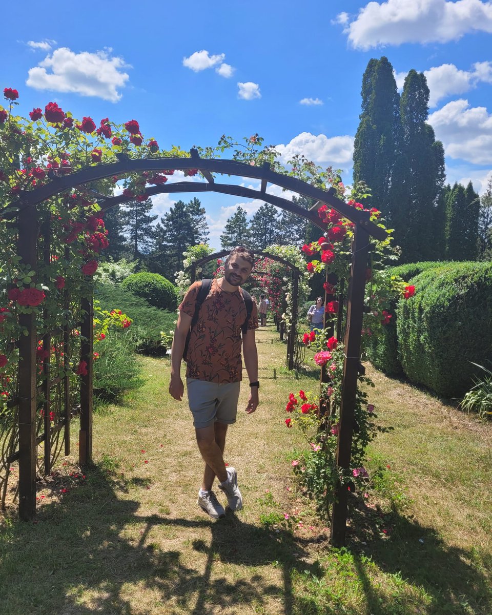 ionitoae's tweet photo. Gradina botanica din Iași https://t.co/2SDOxysb0y