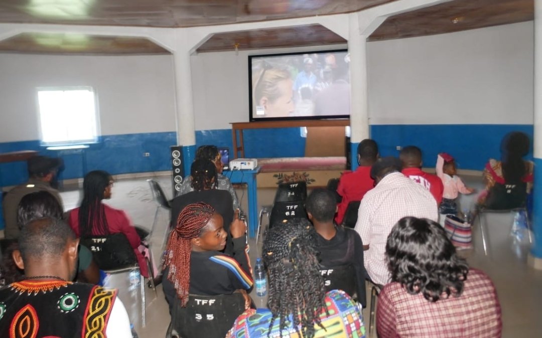 Watch Party: Film for Peace project by Fomunyoh Foundation.

youtu.be/yfe_s-n2kTY

<a href="/ChrisFomunyoh/">Dr. Christopher Fomunyoh</a> <a href="/UNPeacekeeping/">UN Peacekeeping</a>