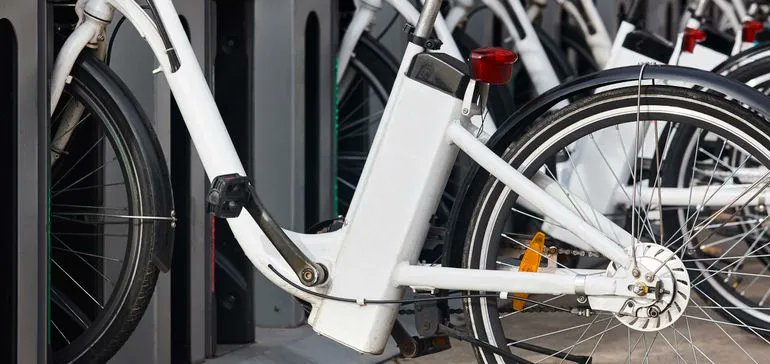 Oakland, California, planning e-bike library to cut congestion and carbon buff.ly/3AkoZGK