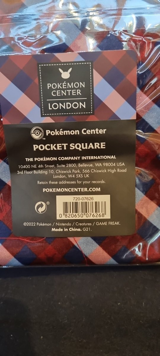 chrisyboy000's tweet photo. I forgot to pick the tie up that matches this, can anyone sell or trade it with me #PokemonWorlds https://t.co/q5Qu2dbLKb