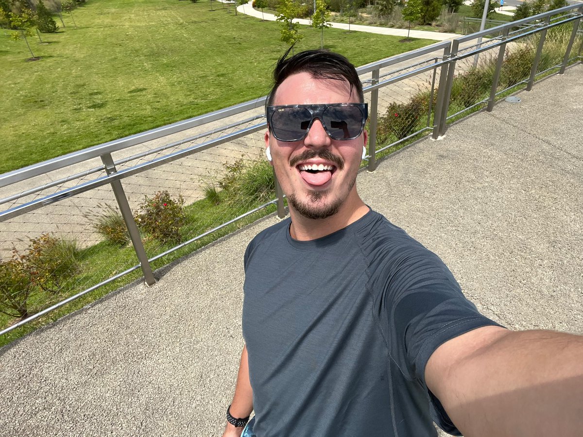 Andrew Smith tweet media