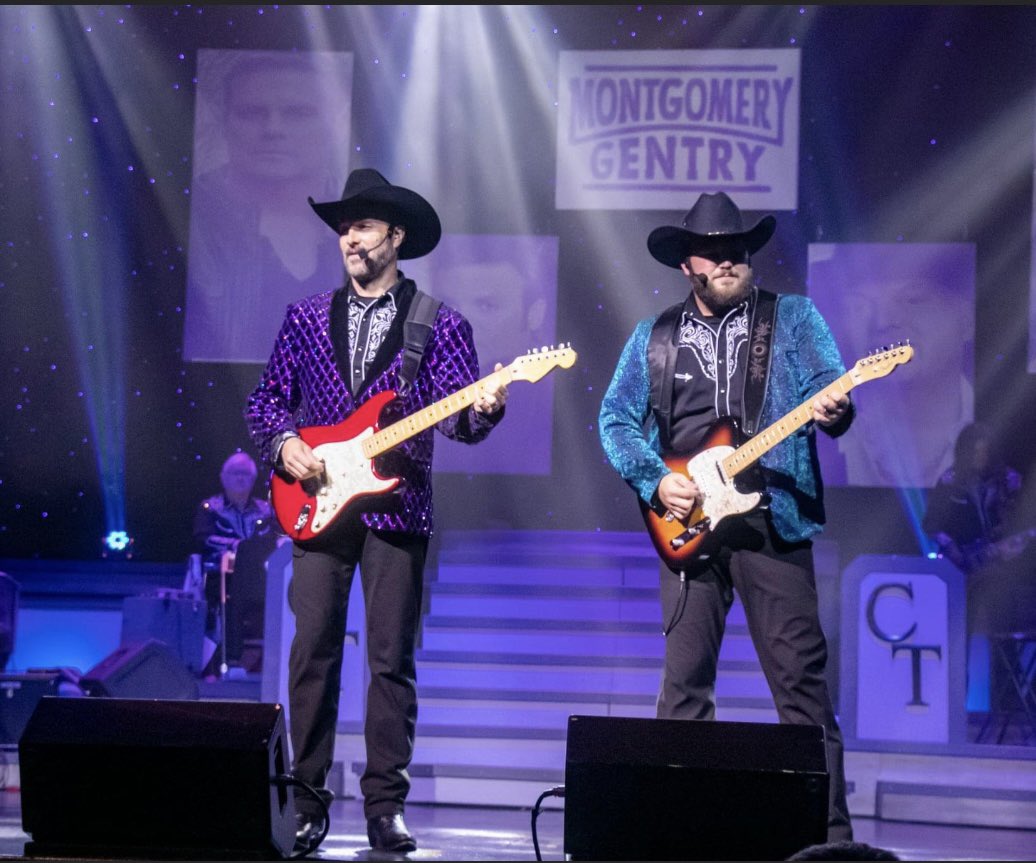 Country Music is What’s Happening! #countrytonite