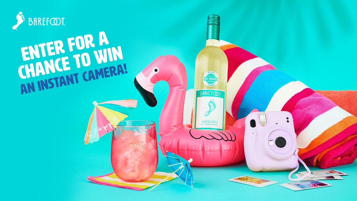 BarefootWine's tweet photo. We’ve loved watching all the creative ways you’re Hitting Pause this summer—and we want to help! 🙌 Follow this account and comment below using #HitPauseSweeps to enter for your chance to win an instant camera! https://t.co/f0hicI96Tw